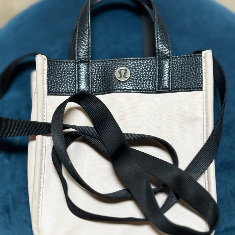 Lululemon Athletica Black and Cream Mini Bag with Crossbody Strap